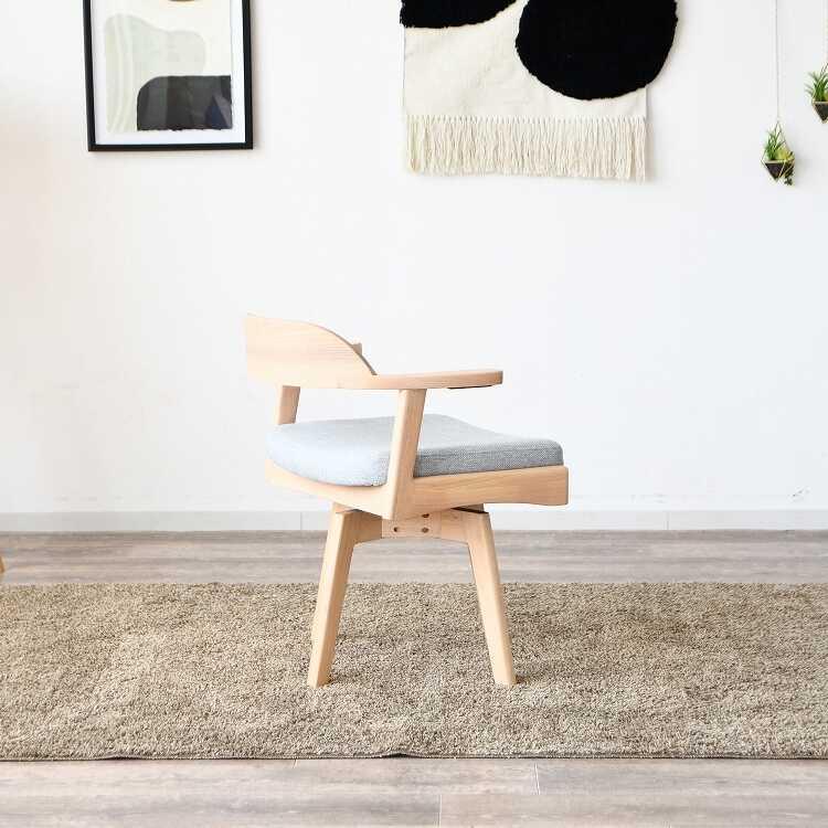 天板に掛けられる！フレームの曲線が美しい回転ダイニングチェア 天然木製フレーム 布ファブリック張り 食卓椅子 カフェチェア おしゃれ かわいい インテリア |  | 03