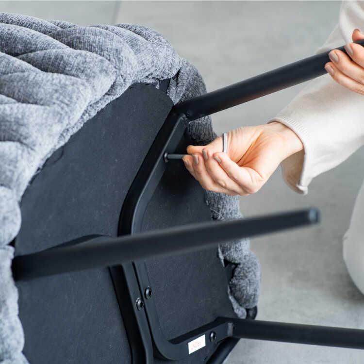 モコモコ感がセレブで上品なラウンジチェア ファブリック製 レッド色 おしゃれ 高級感 ダイニングチェア デスクチェア カフェチェア 食卓用いす 布 スチール |  | 09