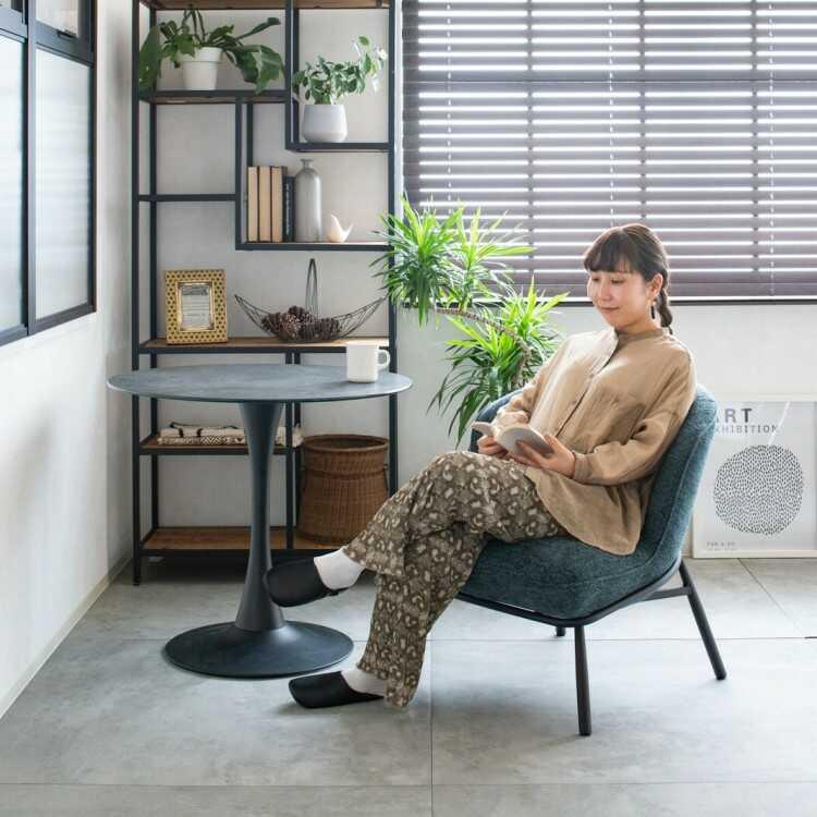 コロンとしたフォルムがかわいいパーソナルチェア クッション付き ライトグレー色 グリーン色 おしゃれ かわいい リラックスチェア リビング 書斎 インテリア |  | 11