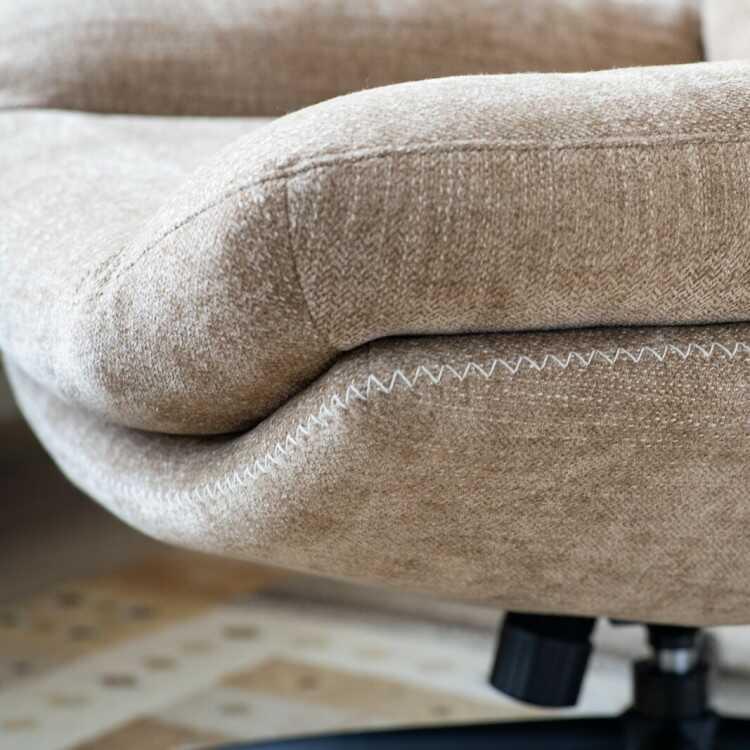 ロッキング機能付きでリラックス効果抜群のパーソナルチェア オットマン付き ベージュ おしゃれ かわいい リラックスチェア リビング 書斎 フットレスト付き |  | 06