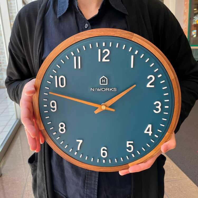 壁掛け時計 ネイビー 可愛い 北欧 木製 ナチュラル 30cm ポリレジン