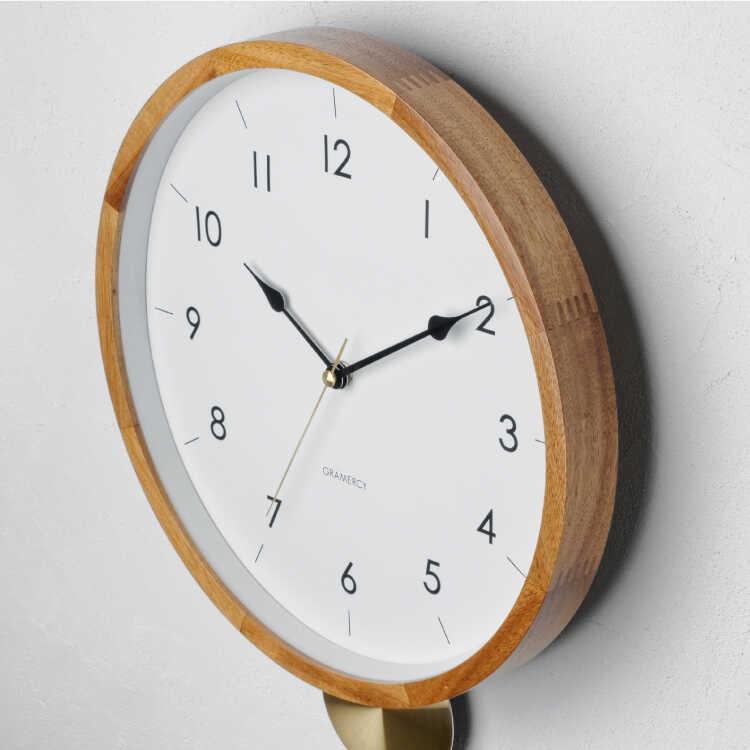 壁掛け時計 振り子時計 おしゃれ 木目調 木枠 シンプル 連続秒針 静音