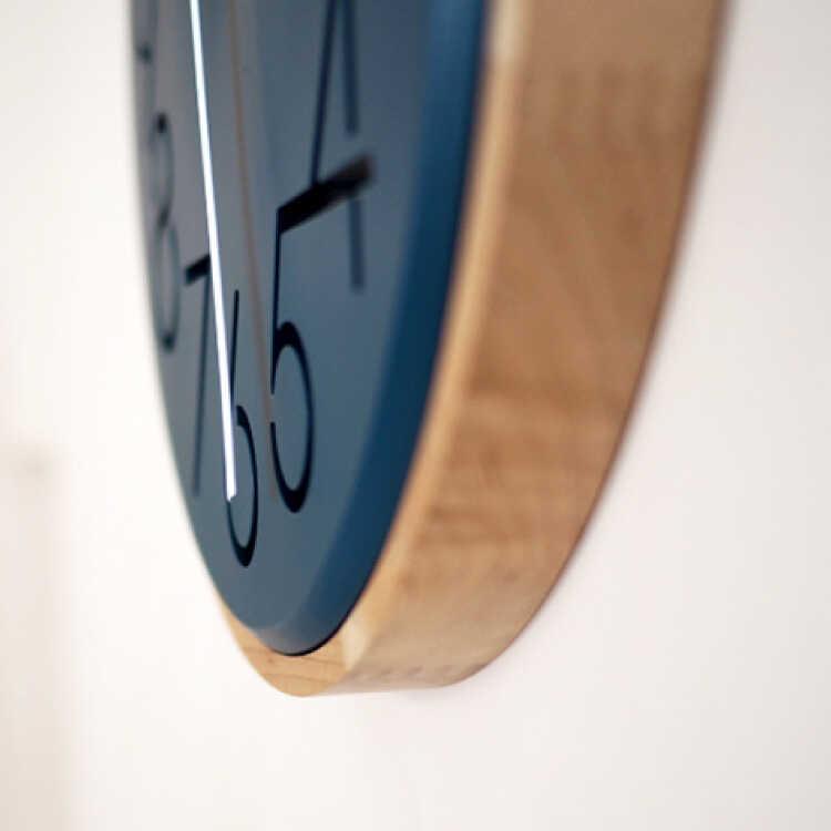 掛け時計 壁掛け時計 ネイビー色 ナチュラル 木製フレーム お洒落 直径