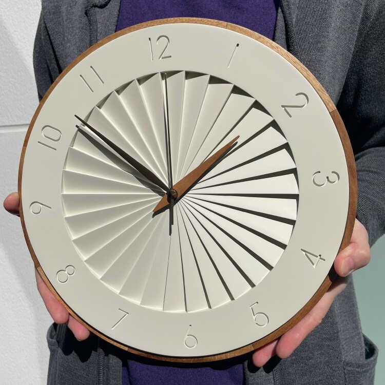 掛け時計 壁掛け時計 アイボリー ナチュラル 木製フレーム おしゃれ 直径30 北欧 モダン インテリア 無音 静か 連続秒針 リビング用 寝室用 |  | 02