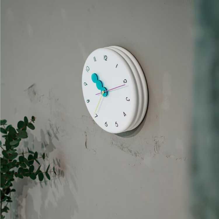 キッチンやダイニングにおすすめ！キュートな壁掛け時計 静かな連続秒針 スイープムーブメント ウォールクロック 連続秒針 静音 おしゃれ リビング インテリア |  | 04