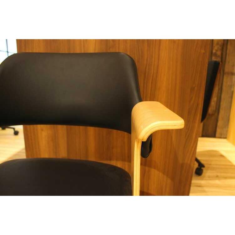 デスクチェア 合皮 レザー ブラック おしゃれ モダン 北欧 ナチュラル 黒 書斎用 パソコンチェア キャスター 勉強用 一人暮らし 新生活 おすすめ |  | 07