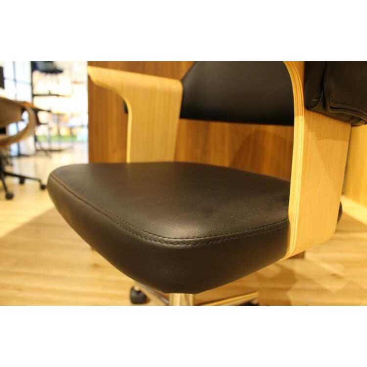 デスクチェア 合皮 レザー ブラック おしゃれ モダン 北欧 ナチュラル 黒 書斎用 パソコンチェア キャスター 勉強用 一人暮らし 新生活 おすすめ |  | 08