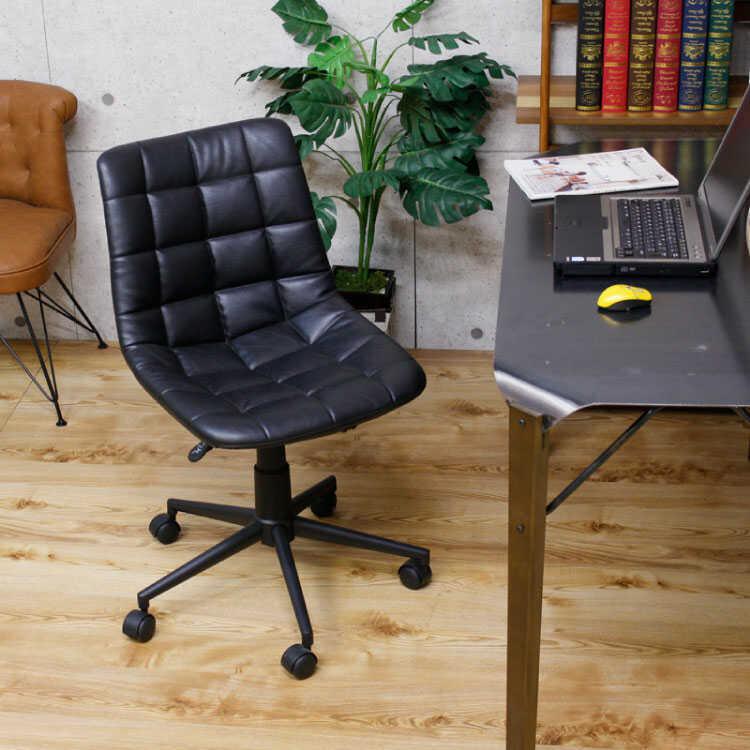 デスクチェア お洒落 ブラック 合皮 レザー 昇降式 キャスター 書斎用 在宅ワーク 勉強用 ヴィンテージ デスクワーク 黒 チェア パソコンチェア |  | 06