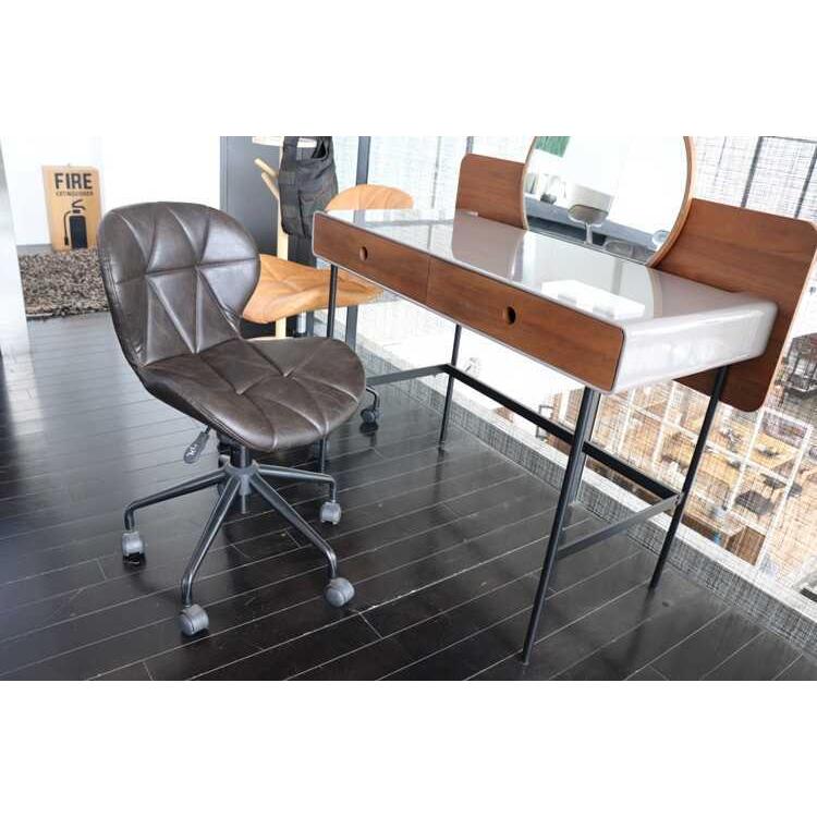 パソコンチェア　レザー　革　おしゃれ　デスクチェア　ワークチェア　かっこいい　回転　昇降式　キャスター　ヴィンテージ　ブラック　黒　ワンルーム　新生活 |  | 13