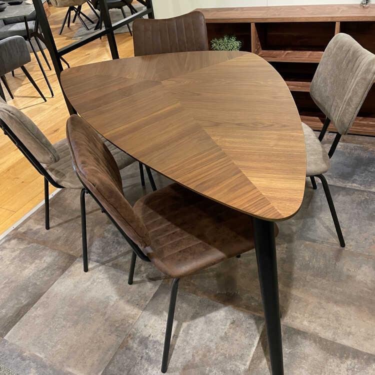 【美品】天然木ラバーウッド ◉曲線が美しいローテーブル◉2点セット 幅150cm・曲線がきれいな三角形ダイニングテーブル 天然木