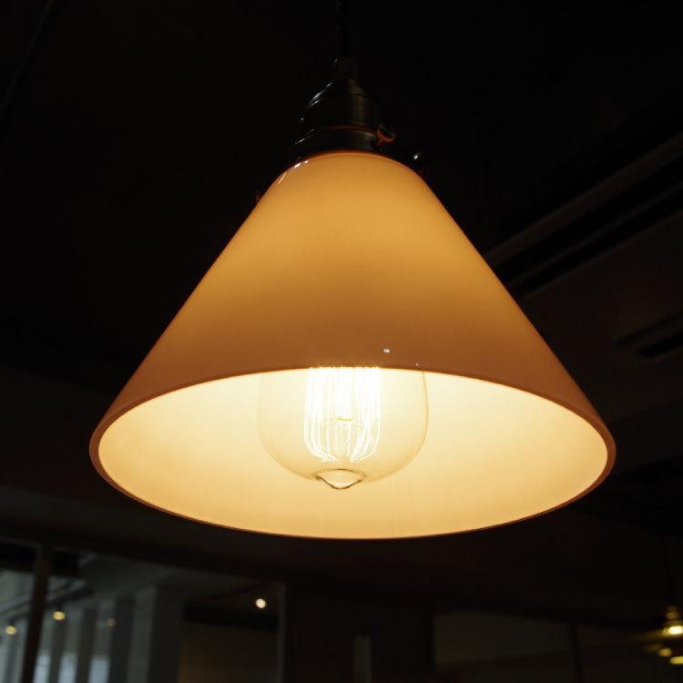 真鍮製　ガラス製　ペンダントライト　8角形　アンティーク　昭和 真鍮製 ガラス製 ペンダントライト 8角形 アンティーク 昭和