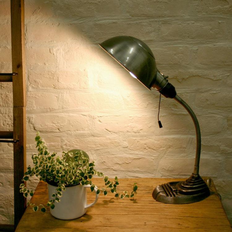 デスクライト アメリカンヴィンテージ お洒落 スチール製 カッコイイ