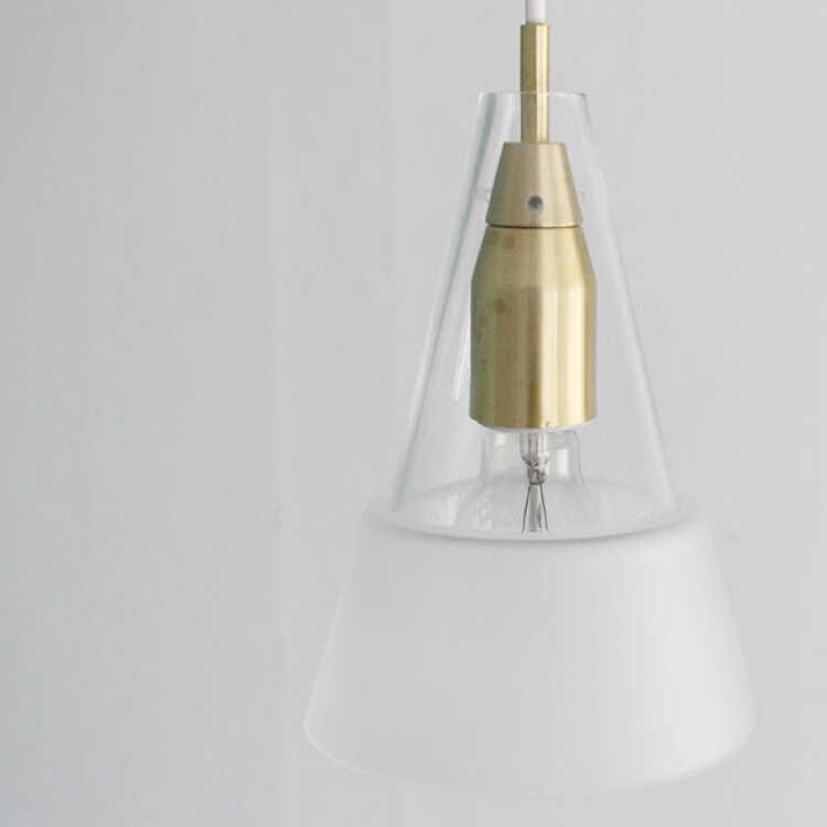 ペンダントライト 食卓 オシャレ モダン 高級 北欧 ガラス スチール ダイニングテーブル ブラック 黒 チャコールグレー 長さ調節可能 1灯 LED対応 |  | 07