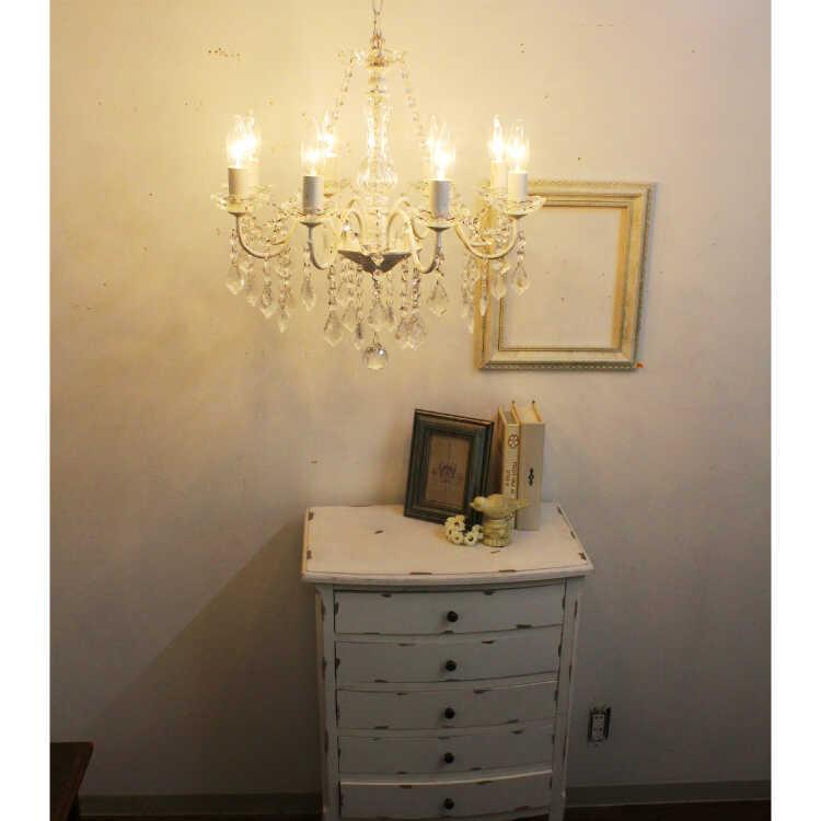 シャンデリア 8灯 ホワイト アンティーク 可愛い 8畳 10畳 明るい