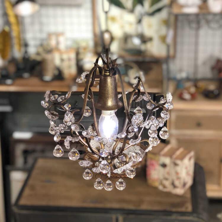 シャンデリア クラシック 1灯 アンティーク お洒落 LED対応 コンパクト