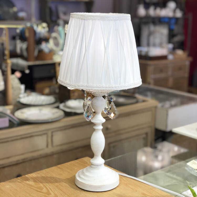 テーブルランプ 可愛い フレンチ アンティーク ガーリー 姫系 卓上照明 玄関 寝室 ホワイト ブラウン エレガント 1灯 布製 LED対応 電球付 かわいい おしゃれ |  | 08