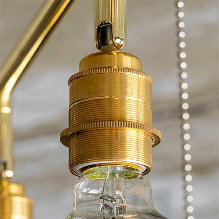 電球のデザインを楽しむ真鍮製の高級4灯シーリングライト LED対応