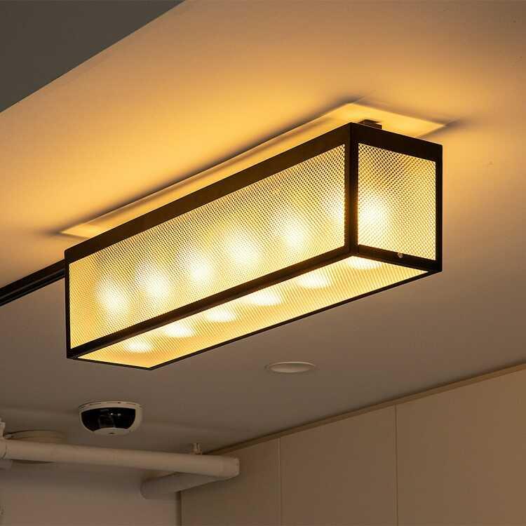 カフェ風の雰囲気が作れる6灯で明るいシーリングライト LED専用