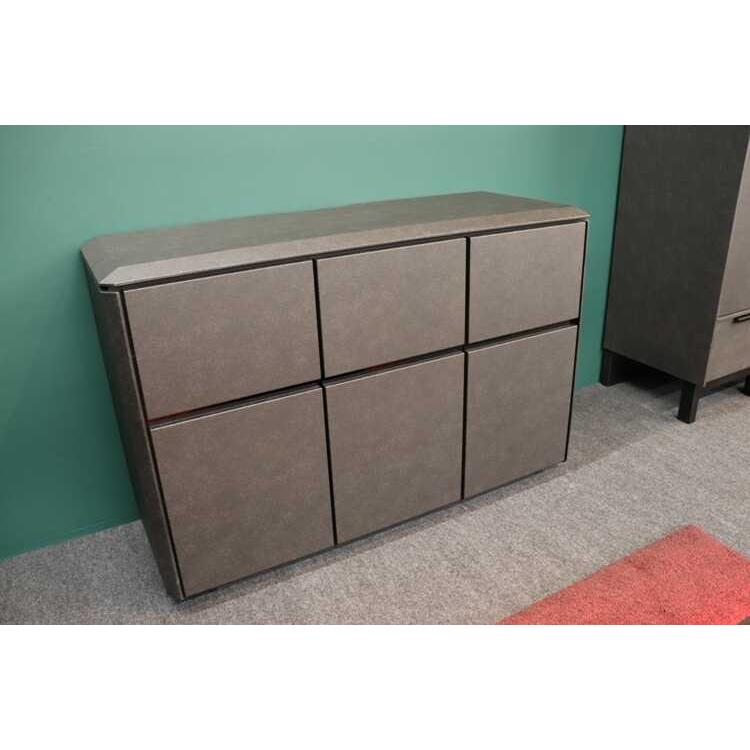 【地域限定SALE適応中！】サイドボード キャビネット リビング 収納 ロー セラミック柄 ブラック グレー クール モダン モノトーン スタイリッシュ 収納家具 |  | 13