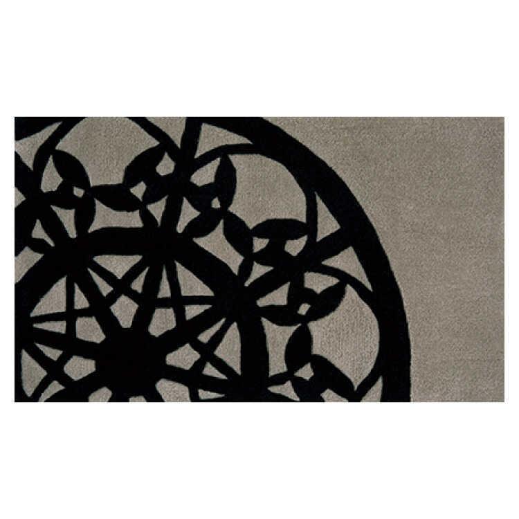 ブラックレース柄・ミニマット（70cm×120cm） |  | 01