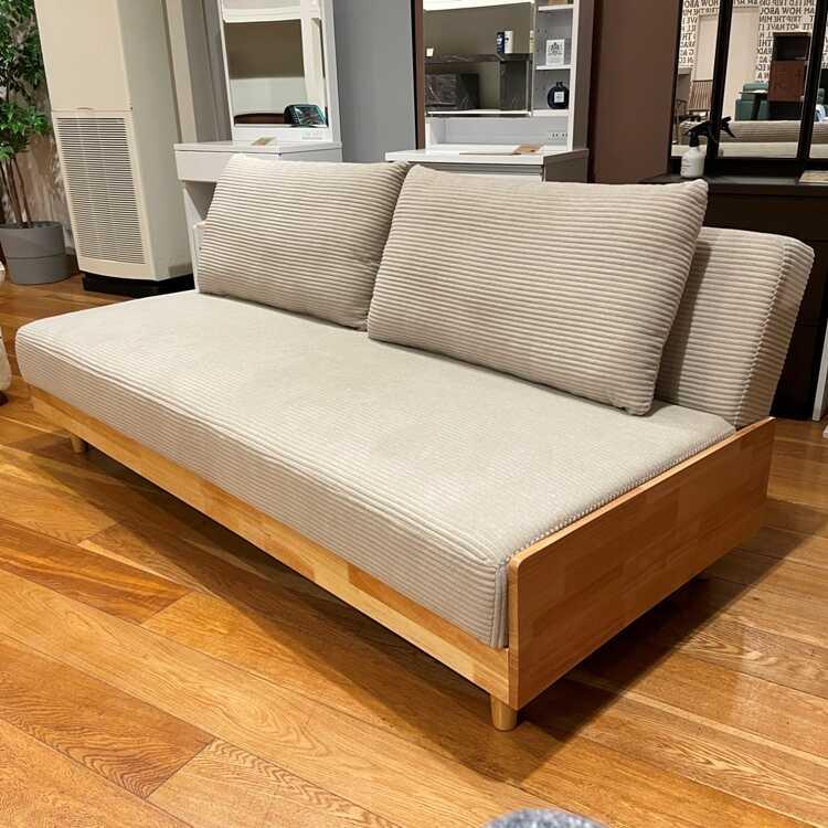 幅189cm・北欧風布製ソファーベッド ベージュ色 クッション2個付き ファブリック張り おしゃれ かわいい 天然木ラバーウッド製 シンプル 家具 インテリア |  | 02