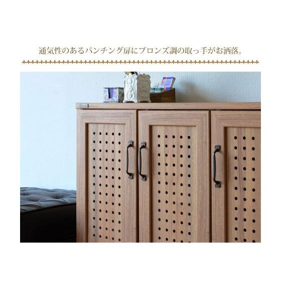 シューズボックス 大容量 幅87cm パンチング扉 ロータイプ ワイド 3枚扉 通気性 両開き 片開き 移動棚 北欧 おしゃれ 玄関収納 靴箱 下駄箱 |  | 10