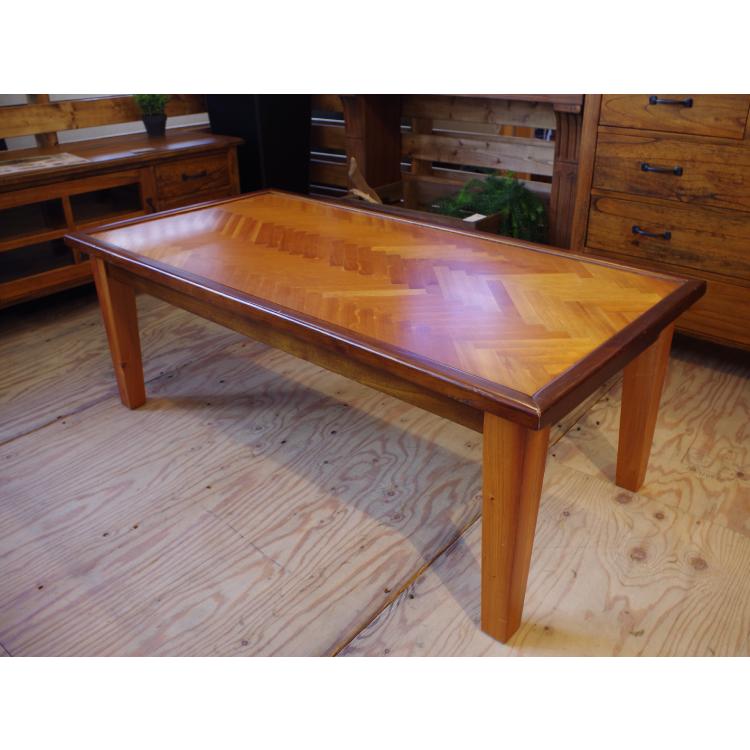 幅110cm・天然木アカシア製ローテーブル（ヘリンボーン柄