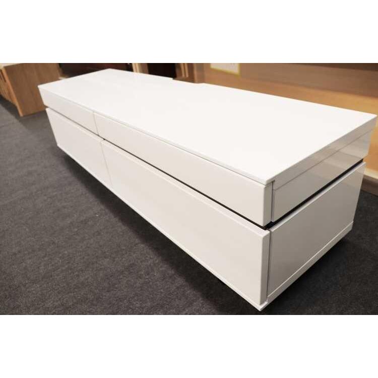 NRK様　【美品】ホワイト テレビボード 引き出し付き ホワイトエレガントテレビボード | 静音開閉機能付き 大容量収納