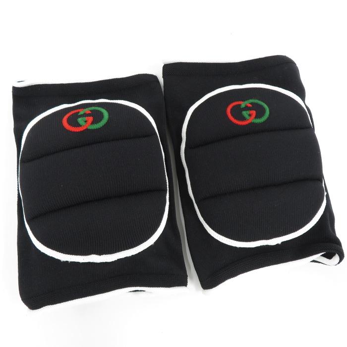 中古】GUCCI ニーパッド 膝当て インターロッキングG ブラック Mサイズ