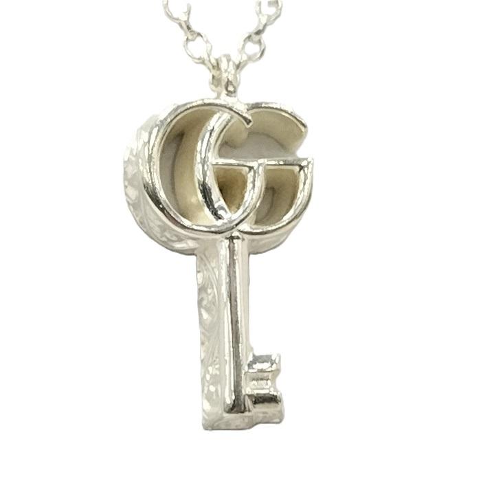 GUCCI（グッチ） ダブルG キーモチーフ シルバー ネックレス SV925