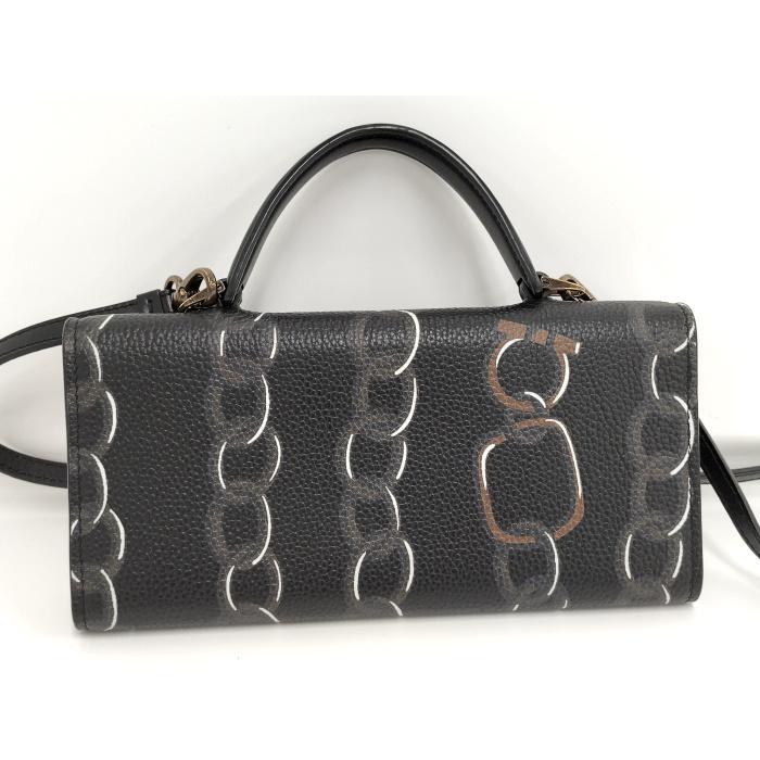 近年モデル　サルヴァトーレフェラガモ　ショルダーウォレット　2way ガンチーニ FERRAGAMO（フェラガモ） Salvatore Ferragamo 2WAYショルダー