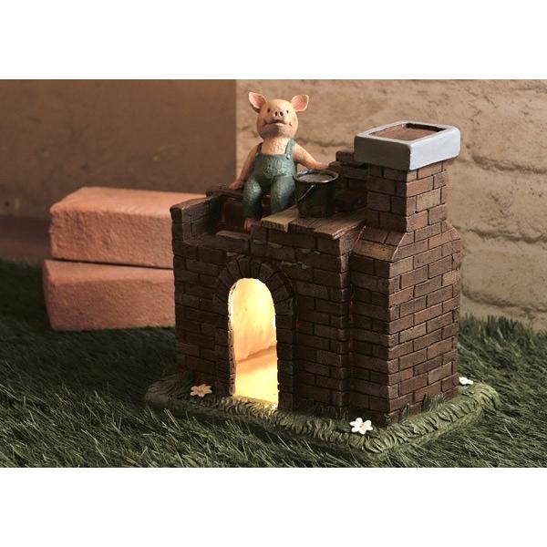 ガーデンオーナメント ソーラーライト 3匹のこぶた レンガの家