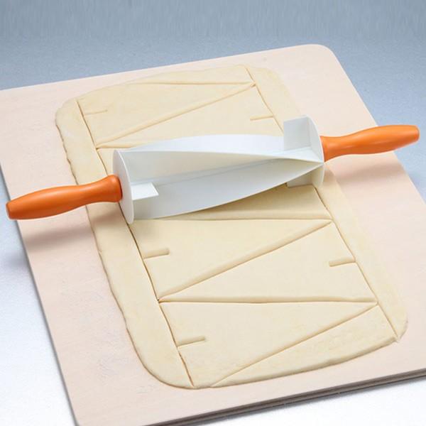 MATFER クロワッサンカッター　美品 クロワッサンカッター 麺棒 製パン用品 タイガークラウン （ パン生地
