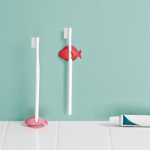 魅力的な価格 Marna マーナ 歯ブラシフック おさかな歯ブラシホルダー 歯ブラシスタンド 歯ブラシ立て 歯ブラシ置き ハブラシスタンド 歯ブラシ立て 種類 ピンク Www We Job Com
