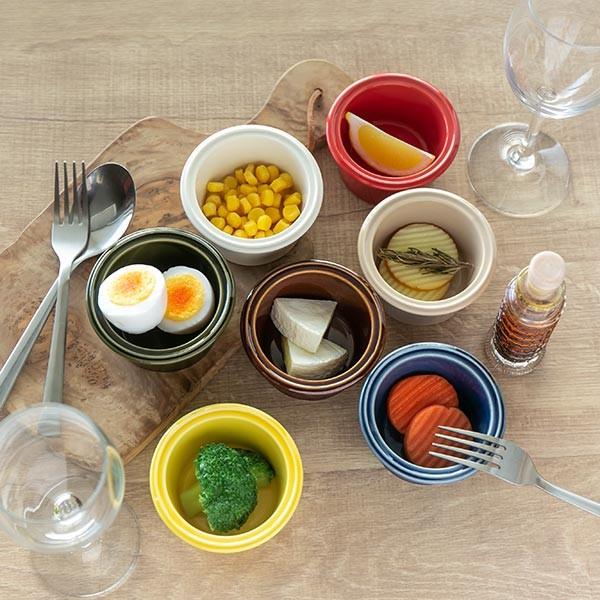 ココット 9cm 箸休め 陶器 食器 日本製 （ 食洗機対応 小鉢 皿 電子