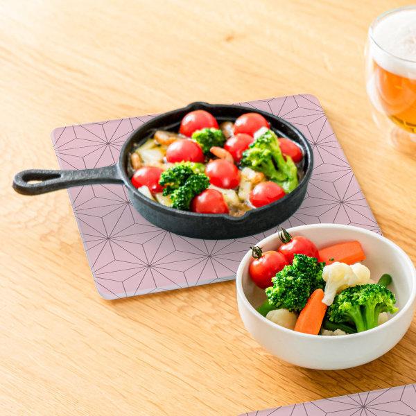 花柄ガラス製マット(鍋敷き） キッチントッププレート 鍋敷き 耐熱ガラス製 和柄 22.6×16.2cm ガラス