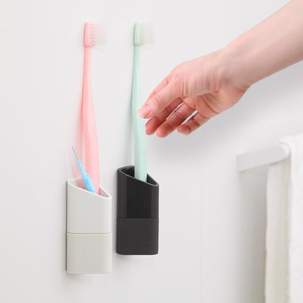 歯ブラシホルダー プリスベイス PLYS base 歯間ブラシ用ポケット付き