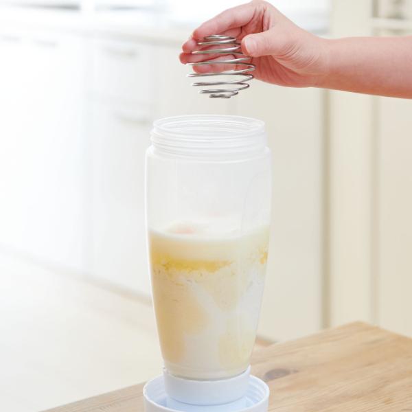 シェイカー ふりふりミキサー ホットケーキ たこ焼き まぜる 混ぜる 注ぐ 簡単 お菓子作り 製菓道具 インテリアパレットヤフー店 通販 Yahoo ショッピング