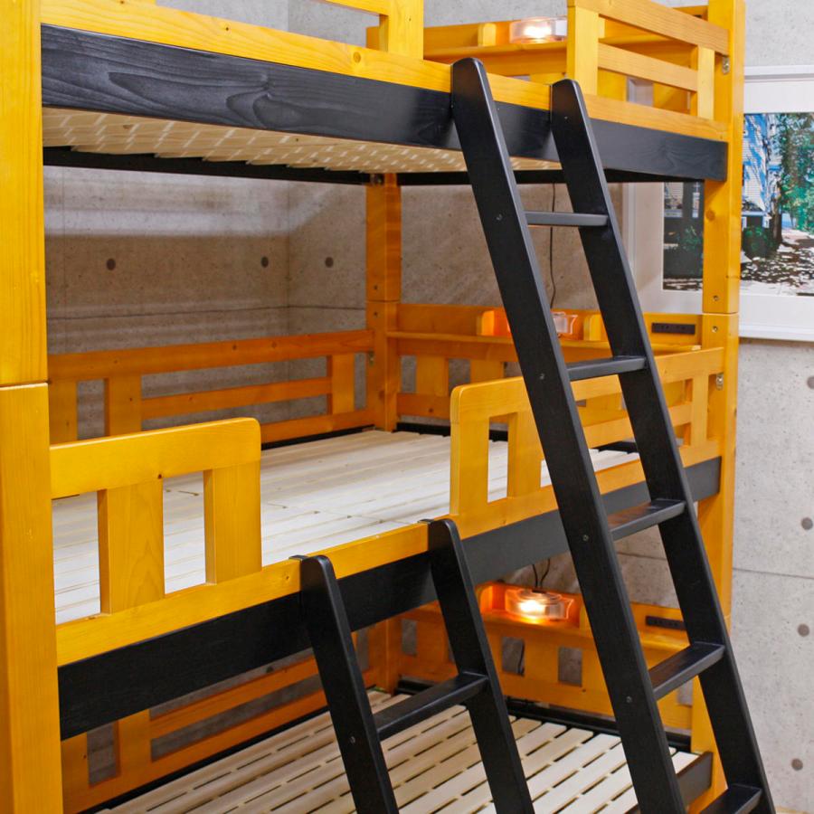 三段ベッド 木製 コンセント すのこ はしご付き （ ベッド ベット 3段ベッド 分割 すのこベッド スノコ 天然木 照明付き コンセント付き 木製ベッド 棚付き ）｜interior-palette｜09