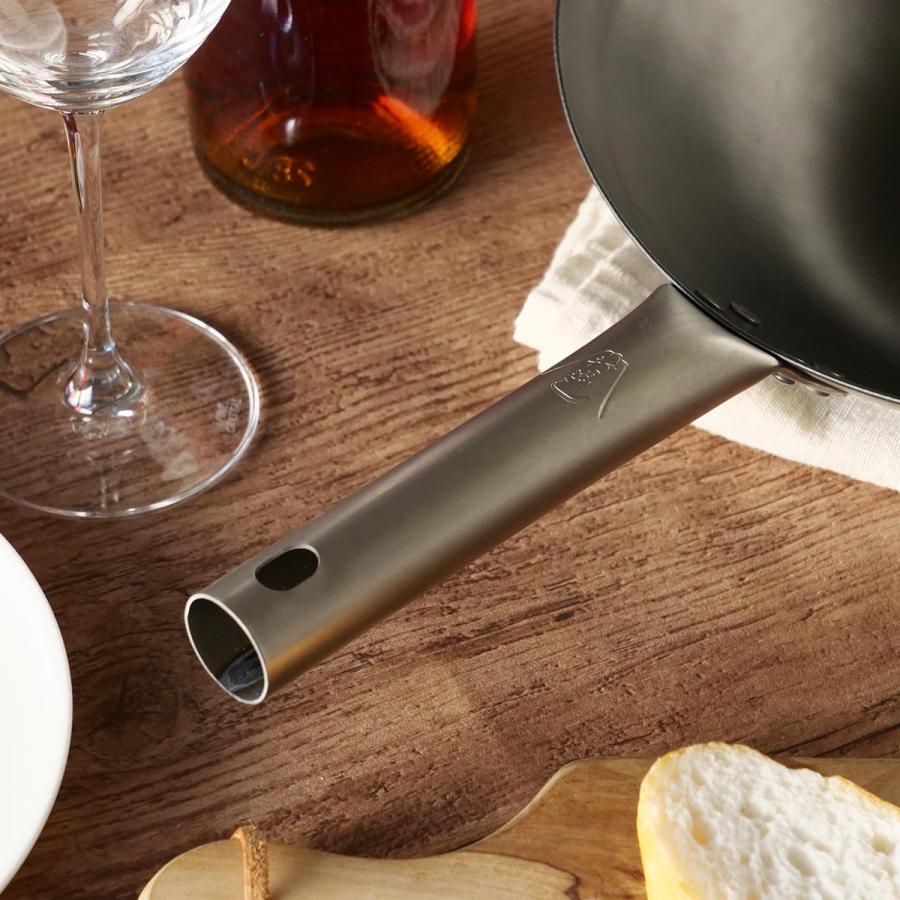 HANAKO+α 深型フライパン27㎝ チタン柄 鉄フライパン 27cm 深型 チタン柄 HANAKO 打出し炒め鍋 1.2mm 日本製