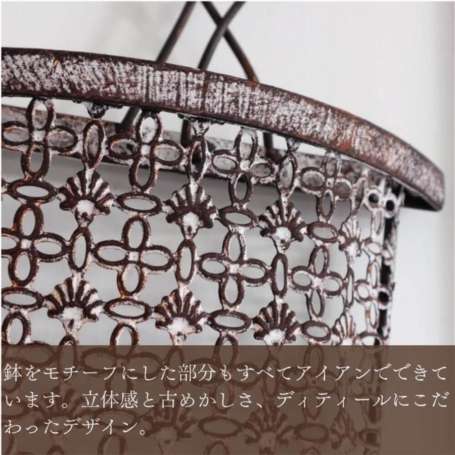 レトロ アイアン ウォールデコ 花模様 壁飾り　100M498 アートパネル アイアン壁飾り 花 ホワイト ウォールパネル 絵画