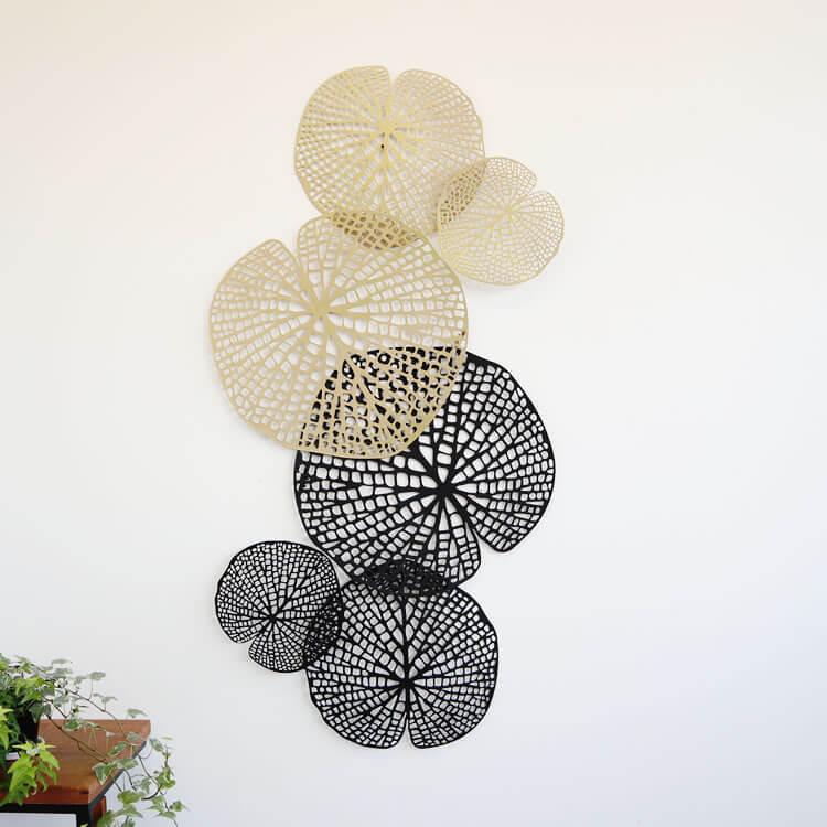 アートパネル アイアン壁飾り ゴールド 蓮 ウォールパネル 絵画