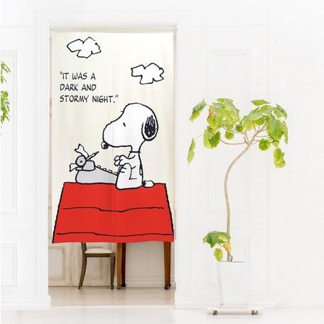 スヌーピー のれん FAR OUT タイプライター 85×150cm SNOOPY 暖簾 日よけ タペストリー 目隠し ピーナッツ PEANUTS ウッドストック おしゃれ 背景｜interiorshop-cozy｜10