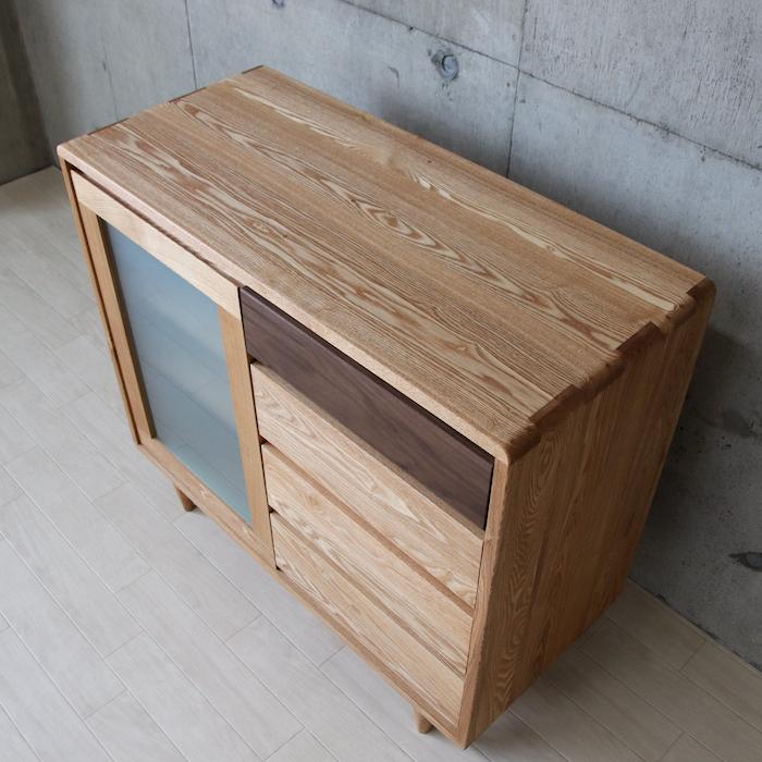 サイドボード 北欧 リビングボード キャビネット ナチュラル 木製 脚