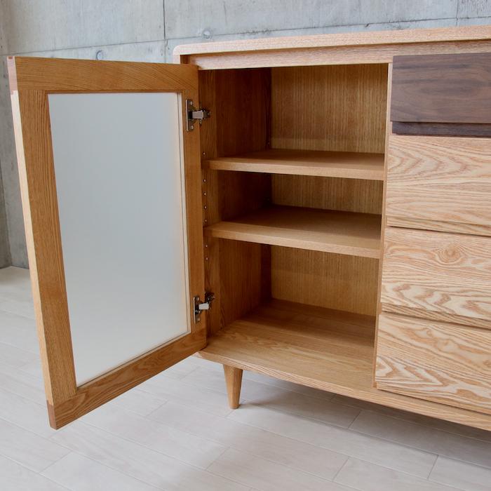 サイドボード 北欧 リビングボード キャビネット ナチュラル 木製 脚