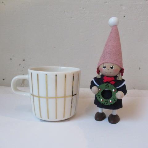 NORDIKA / ノルディカ リースを持った女の子 ハーモニー NRD120712