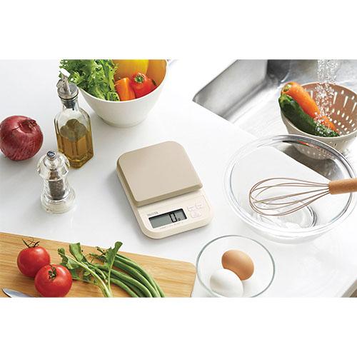 タニタ デジタルクッキングスケール グレー KJ-220-GY |  | 02