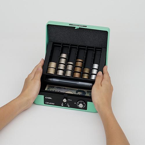 カール キャッシュボックス ライトグリーン CB-8250-U 1個 |  | 03