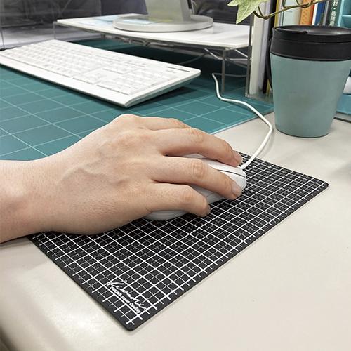 共栄プラスチック ライティングマット下敷 Ａ5 WMS-A5-BL 1枚 |  | 04
