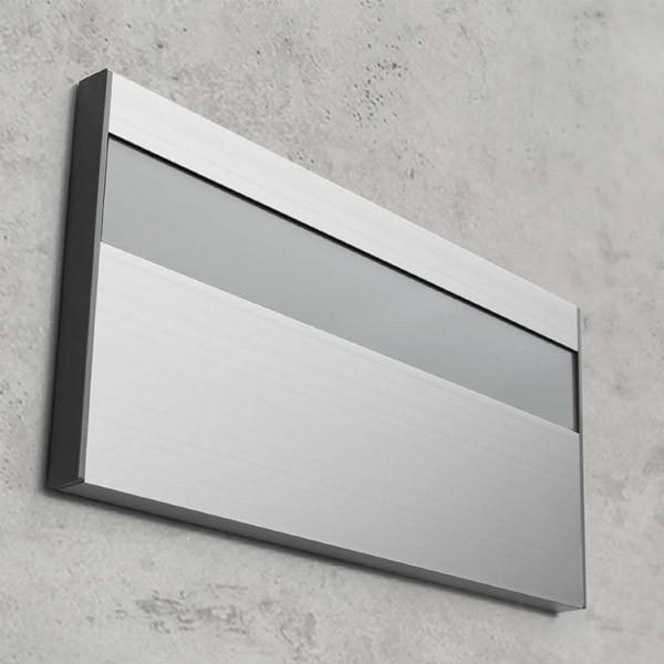 ナスタ 室名札 KS-NR2A アルミニウム ステンカラー H145×W282mm |  | 02